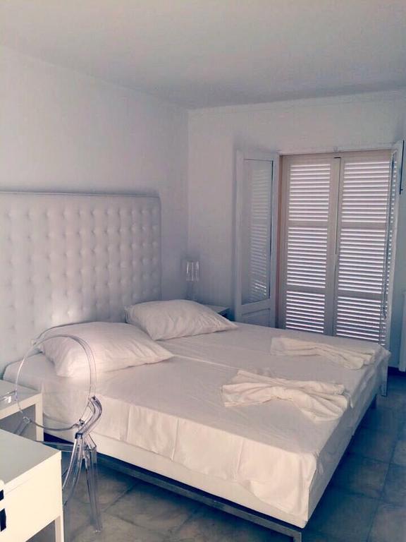 Bhc Boutique Hostal Cala Millor Cala Millor  Exterior photo